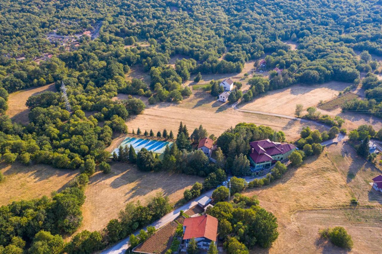 Holiday Resort Zlatni Dol Mostar Goranci Bagian luar foto