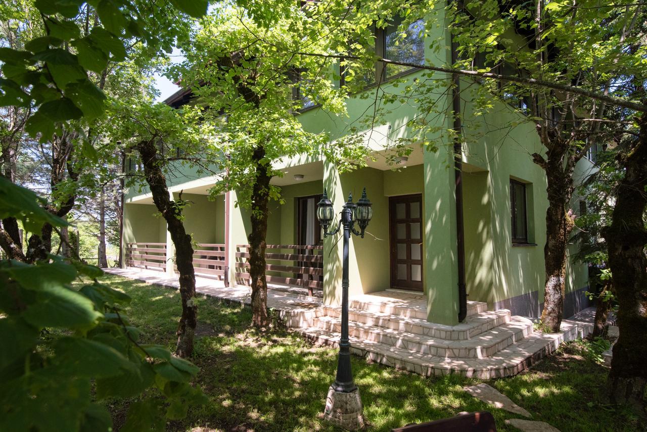 Holiday Resort Zlatni Dol Mostar Goranci Bagian luar foto